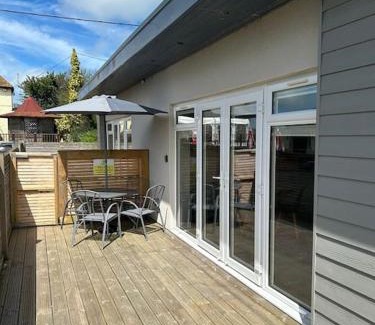 Herne Bay Apartamento | Modern apartment near the beach free parking