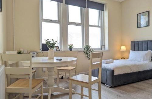 Reddish Apartamento | Modern Apartment Near Manchester City Centre