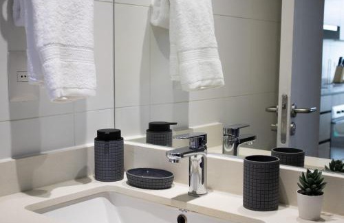 Santiago Apartamento | Modern apartment near the Subway and Plaza Egaña Mall