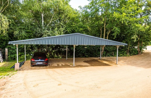 Gundernhausen Apartamento | Apartamento moderno al borde del bosque.