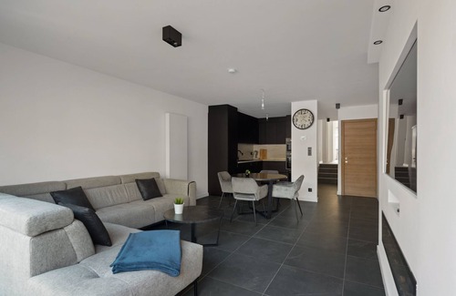 Willebroek Apartamento | Modern apartment with garage box and free wifi