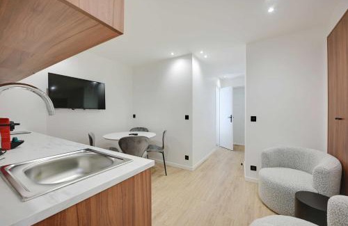 Aubervilliers Apartamento | Modern apartment with terrace