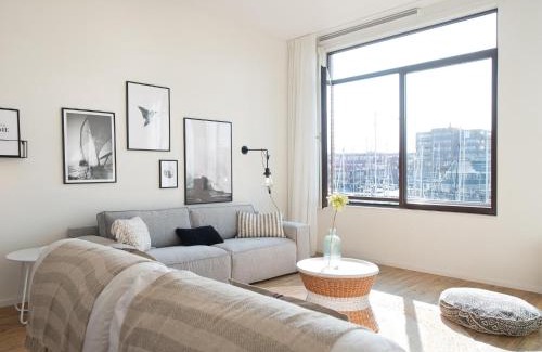Vissershaven Apartamento | Modern Apartment with seaside view