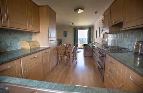 Newquay Apartamento | Apartamento moderno con impresionantes vistas de la playa de Fistral, Newquay