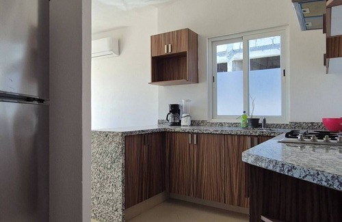 Ixtapa Apartamento | Modern Apartment with Balcony, Terrace and Jacuzzi