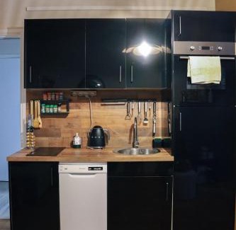 Saint-Sylvestre Apartamento | Modern apartment with balcony and AC walk to tramway near center