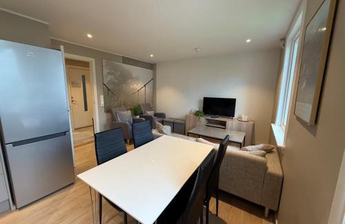 Arstad Apartamento | Modern apartment with free parking