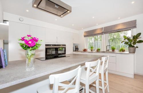 Solberg Apartamento | Modern Apartment with panorama wiew