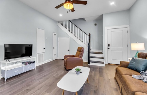 Downtown Greensboro Apartamento | Modern Apartments near Downtown Greensboro