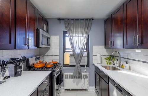Lodi Apartamento | ★Modern Apt 10 min to American Dream Mall! Near NYC & EWR Airport★