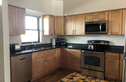Heart of Missoula Apartamento | Moderno Apt # 202 - una cuadra de San Hospital de pat