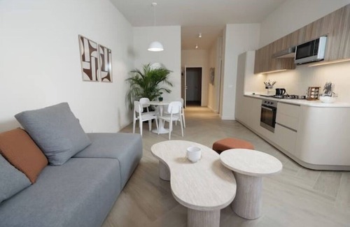 Achrafieh Apartamento | Modern Apt Balcony Achrafieh