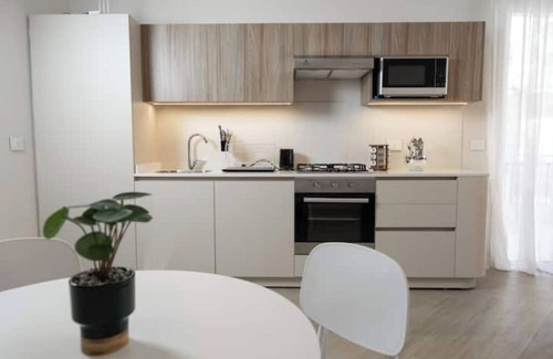 Achrafieh Apartamento | Modern Apt Balcony Achrafieh