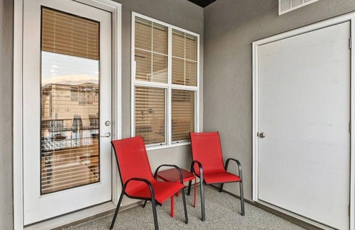 American Fork Apartamento | Modern Apt., Comfy Bed, Hot Tub, Gym, Wi-Fi, Roku TV