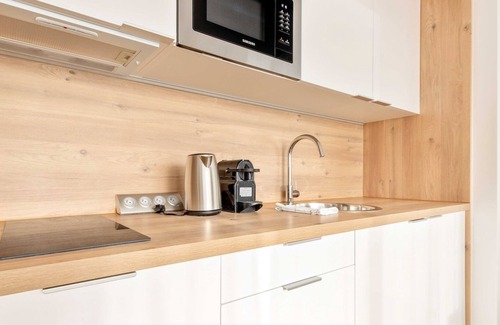 Champigny-sur-Marne Apartamento | Apartamento moderno con balcón, 6 personas, cerca de Disney/París