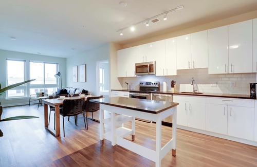 Jefferson Manor Apartamento | Modern Apt | Leisure & Gym Access