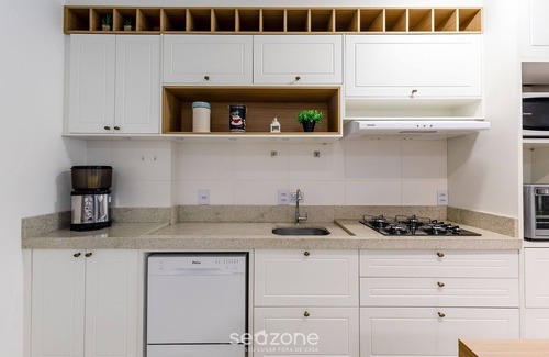 Penha Apartamento | Modern apt With Pool Near the Beach Avr0203