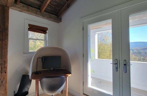 Town of Copake Casa | Modern Barn House - Hike & Ski Berkshire, Hudson Valley