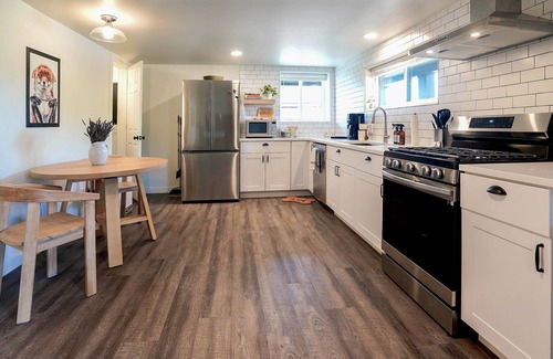 Dairy Casa | Modern Barndominuim on Peaceful 100 Acre Ranch