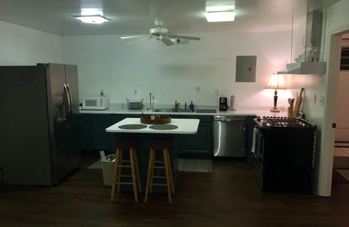 East Pensacola Heights Apartamento | ESTUDIO MODERNO DE RAMPA EN BARCO BAYOU