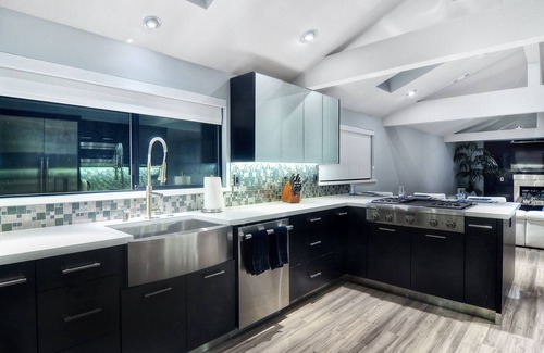 San Onofre Casa | Alquiler mensual de lujo. Patio y piscina en comunidad privada cerrada