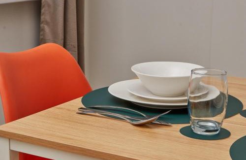 Stockton-on-Tees Casa | Modern Bedroom Home in Stockton - Close to A19