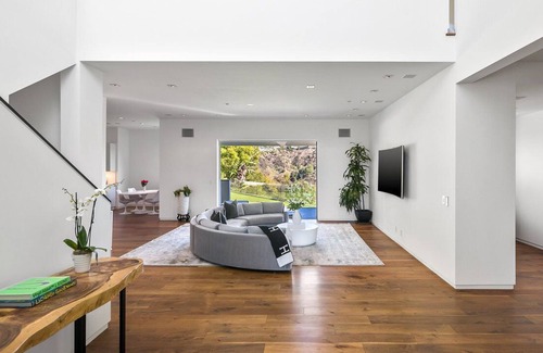 Bel Air Casa | Modern Bel Air Estate | Pool | Views | Gated | 5 Bedroom
