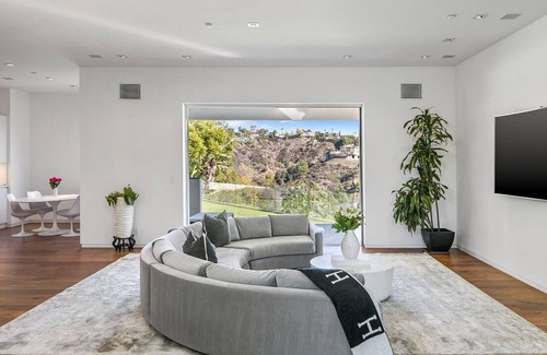 Bel Air Casa | Modern Bel Air Estate | Pool | Views | Gated | 5 Bedroom