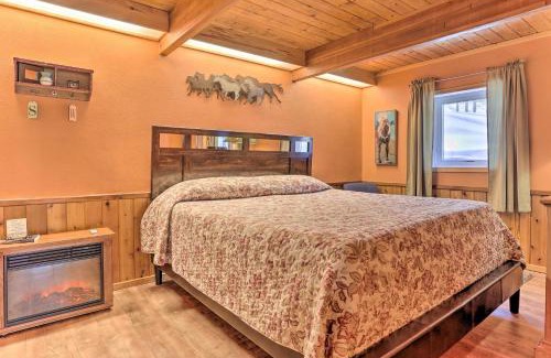 Rapid City Casa | Modern Black Hills Cabin with Loft and Wraparound Deck