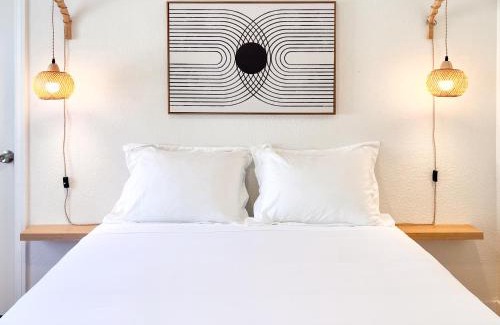 North Park Casa | Modern Boho Oasis - Fast Wifi & Shuffleboard!