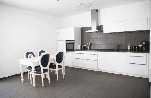 Gasperich Apartamento | Modern & Bright 1BR Flat