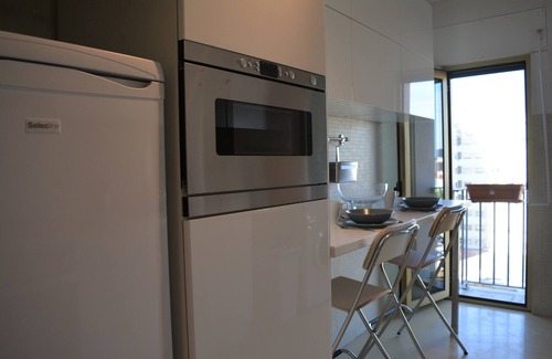 Casal da Ladeira Apartamento | Modern & Bright by Homing
