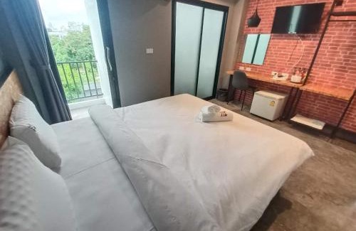 Hat Yai Hotel | Modern Budget Hotel