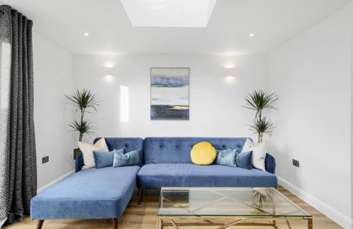 Maidstone Casa | Modern Bungalow in Maidstone sleeps 5 with free parking