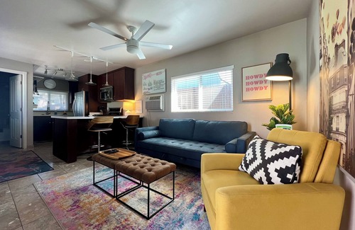 Prescott Casa | Bungalow moderno * Tiny Home * en el corazón del centro de la ciudad