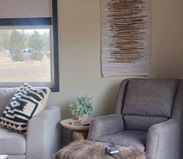 Stevensville Apartamento | Modern, but cozy apartment with spectacular views