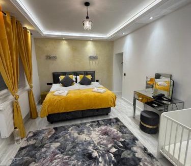 Historic Center Apartamento | Modern by F and M