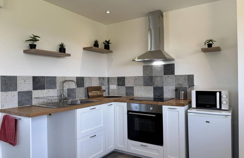 Marcillat-en-Combraille Cabaña | Modern chalet in Marcillat-en-Combraille, nature and comfort for 4 people