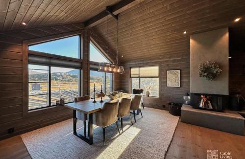 Fla Municipality Villa | Modern cabin at Høgevarde panoramic view, fireplace and EV station