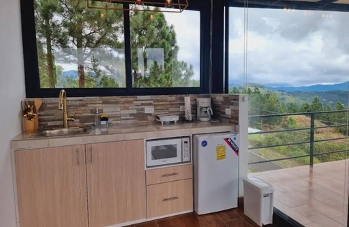 Sora Casa | “Cabaña de montaña con jacuzzi BBQ la mejor vista naturaleza en Altos del María”