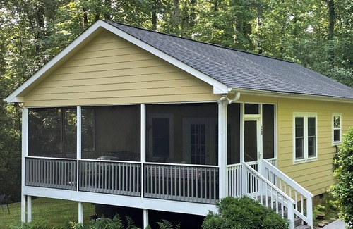 Cleveland Cabina | Modern cabin near Table Rock/Pretty Place