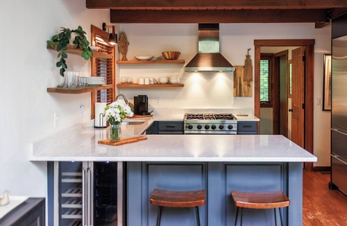 Weston Casa | Modern cabin oasis close to Stratton, Okemo, Bromley and Magic