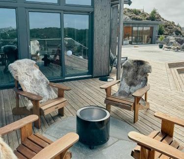 Bomlo Casa | Modern Cabin With Archipelago Views