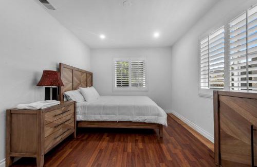 Midway City Casa | Modern Cali Comfort- Spacious 3BR Home Near Disneyland & Beaches