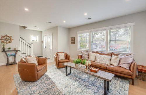 Hyannis Casa | Modern Cape Cod Home with Patio 2 Mi to Beaches!