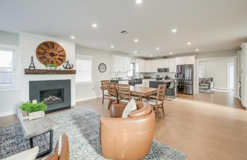 Hyannis Casa | Modern Cape Cod Home with Patio 2 Mi to Beaches!