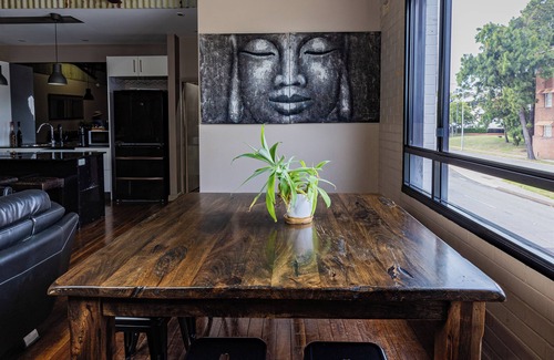 Newcastle West Apartamento | Modern CBD Apartment | Stylish