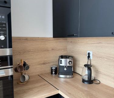 Nitra Apartamento | Modern Central Apartment