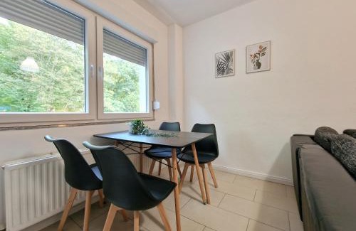 Suedviertel Apartamento | Modern Central Apartments near Hbf & Messe Essen
