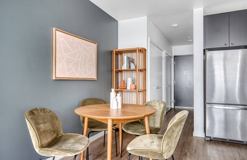 Judkins Park Apartamento | Modern Central District 1BR w/ Gym & BBQ, nr downtown, by Blueground